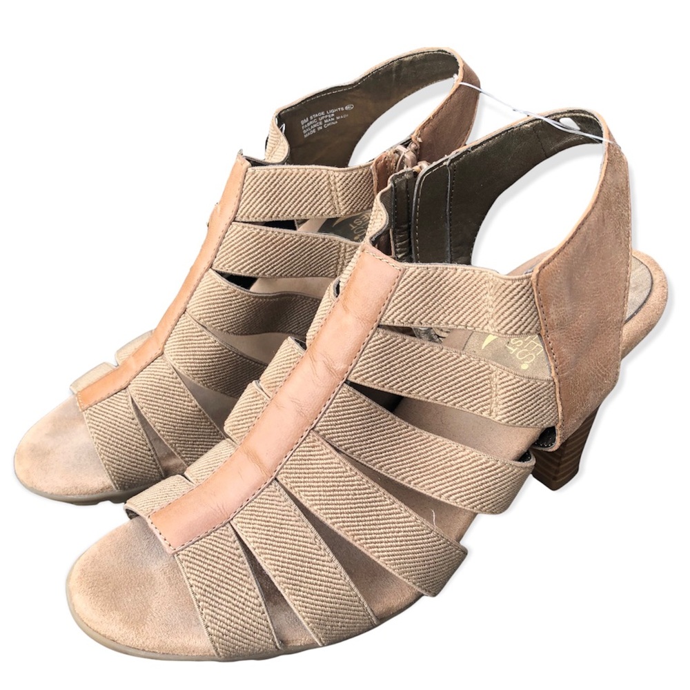 - AEROSOLES Tan heels shoes Sandals women’s Sz 7.5 - Picture 2 of 7